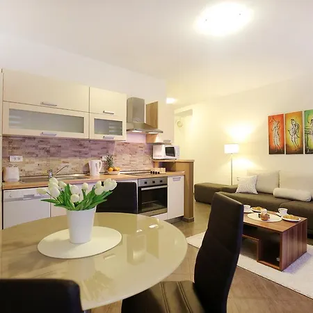 Allegro Exclusive Old Town Center *