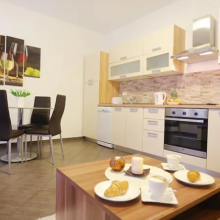 Allegro Exclusive Old Town Center Appartamento Zara